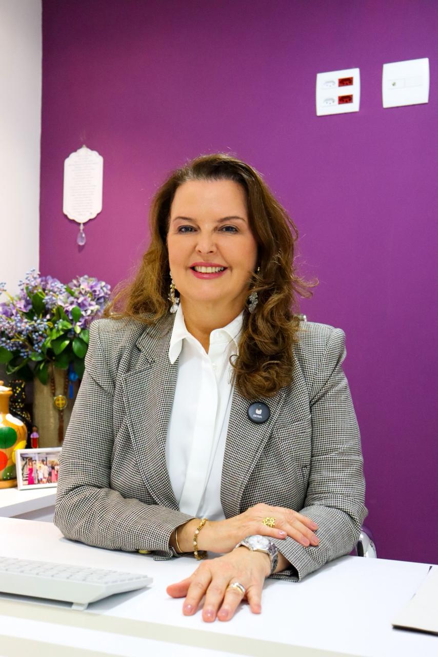 Profª. Drª. Evilmara Pagani
